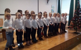 10-12-2019-zpivani-pro-babicky-a-dedecky_6.jpg